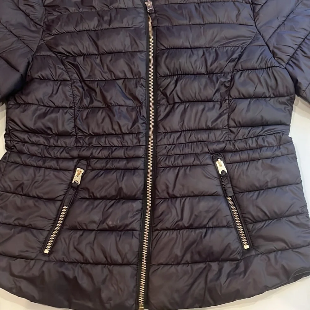 Collection Pimkie Black Nylon Puffer Jacket with Gold Zippers Size Large - Picture 7 of 11